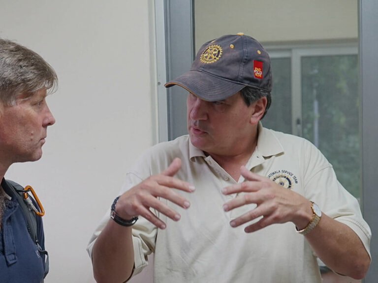 Response team members speaking with Rotarians